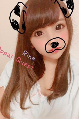 爆乳おっぱい　りな